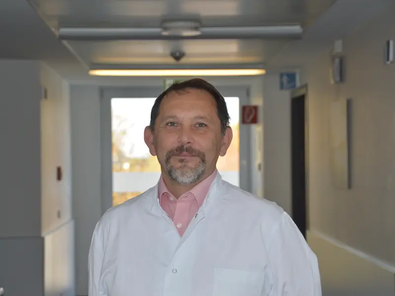Dr. Sueleyman Guezel Semme