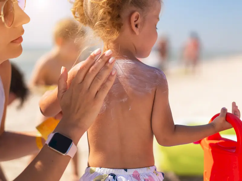 Kind eincremen Sonnencreme