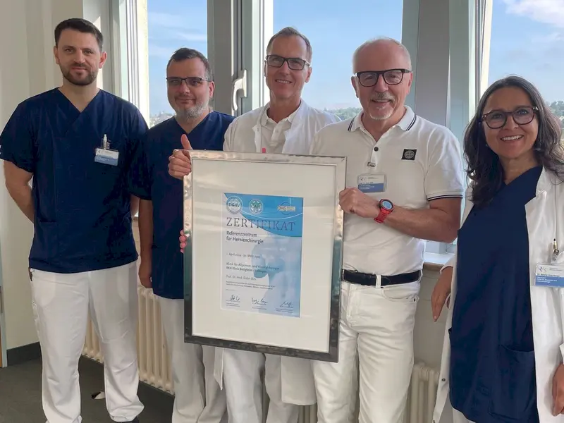 Prof. Dr. Dieter Birk und sein Team, Zertifikat Referenzzentren für Hernienchirurgie in Deutschland
