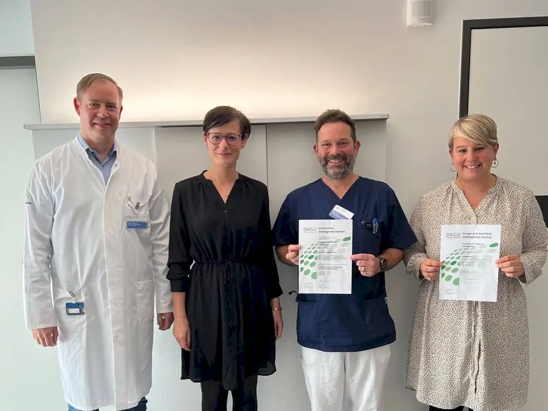 Übergabe Urkunden, Zertifizierung der Organkrebszentren