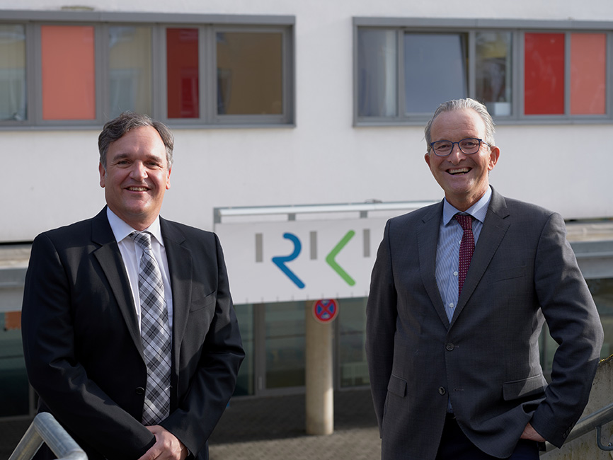Gelenkzentrum Schwarzwald in Neuenbürg erzielt hervorragende Qualitätsdaten, Dr. Heder und Prof. Sell